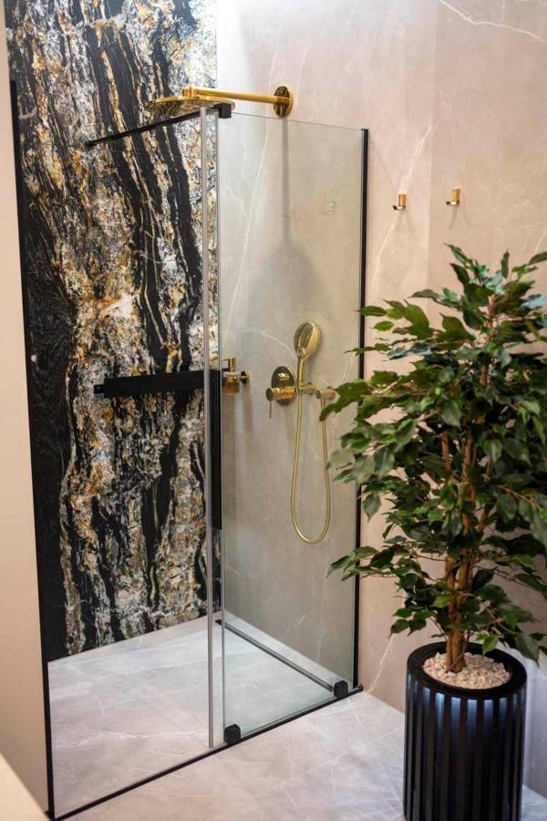 Apartment Glam 52 Jacuzzi Zator